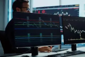 Beyond the AI Hype: Why Global Diversification Makes Sense N - According to Bloomberg Business, investors concerned about rec